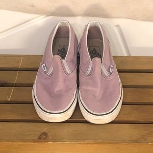 The Vans Classic Slip-On in W9.5/M8